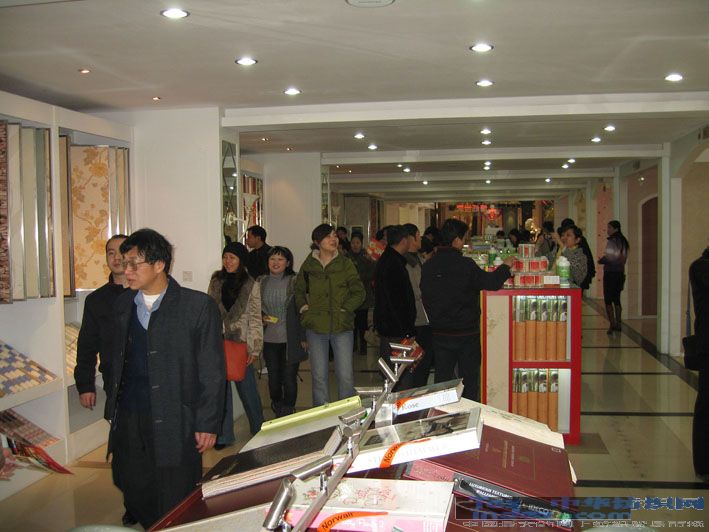 ���A�������F(tu��n)ُ���A�M�ɹ�