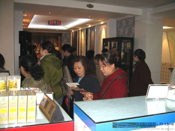 ���A�������F(tu��n)ُ���A�M�ɹ�