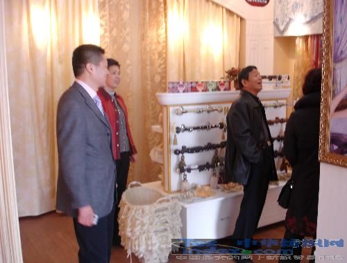 �Ї�(gu��)�Ҽ��f(xi��)��(hu��)�I(l��ng)��(d��o)�W�Rʥ����ָ��(d��o)����