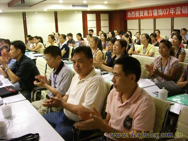 07�Ϸ�������ϴ�^(q��)�ƏV��(hu��)�xĻ