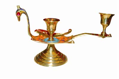 ���r�w�(y��n)�����L(f��ng)��ļҾ��Ʒ