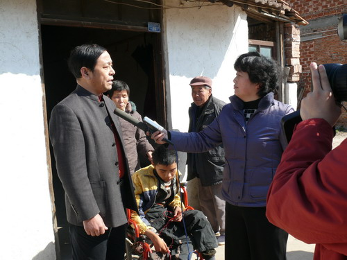 �Bʯ��Ҽ��f(xi��)��ٛ��ٛ��ٛ����