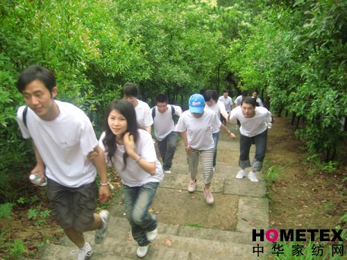 ���R����ˮ�N�۲��M��������(d��ng)