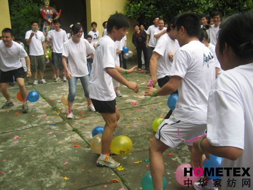 ���R����ˮ�N�۲��M��������(d��ng)