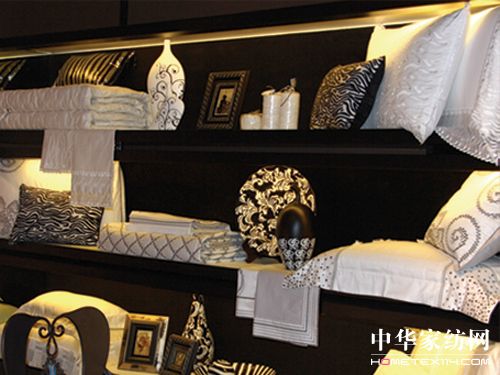 ɯ���Ҽ���չ��ʮ��Ç��H�Ҽ�չ