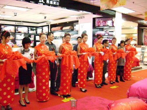 �Pʢ�M(j��n)�v��ͨ�ķ忂��