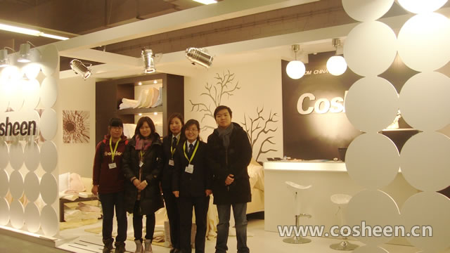 �����Ҽ����m�˸�չʾ��(gu��)�H����(chu��ng)��