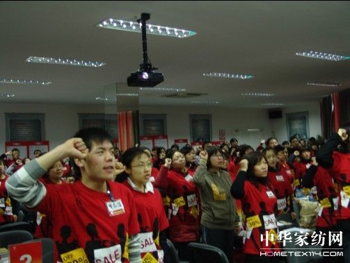 ��׷���г�Խ����׿Խ��͑׃