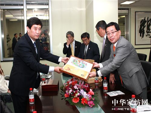 �ձ���ɽ�мҾߴ���F(tu��n)�L�����B