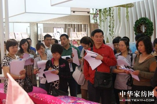 ���_�Ҽ�2011�ﶬ��Ʒ�u(p��ng)�b��(hu��)���_