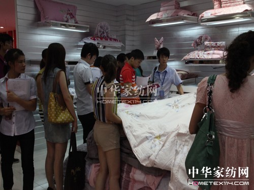 ���˹2011�ﶬ��Ʒ�l(f��)����(hu��)���_