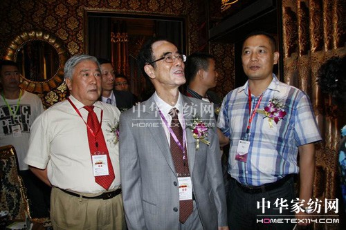 ���ڇ�(gu��)�H�Ҽ���ˇչ�[��(hu��)�_Ļ