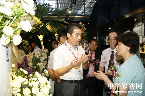 ���ڇ�(gu��)�H�Ҽ���ˇչ�[��(hu��)�_Ļ