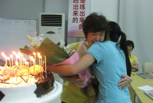 �����z�ڶ���ȫ��(gu��)�½�(j��ng)�N�̼�Ӗ(x��n)�I(y��ng)��Ļ