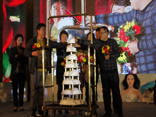 �Pʢ���{(l��n)�{(di��o)paisley��׌��(m��ng)���v�w