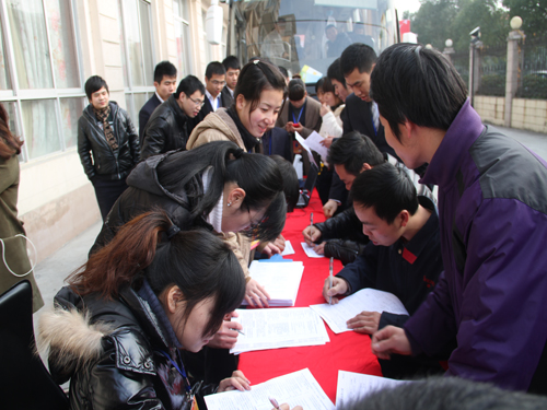 ʢ��F(tu��n)�M���T���x��(w��)�I(xi��n)Ѫһ�f�����