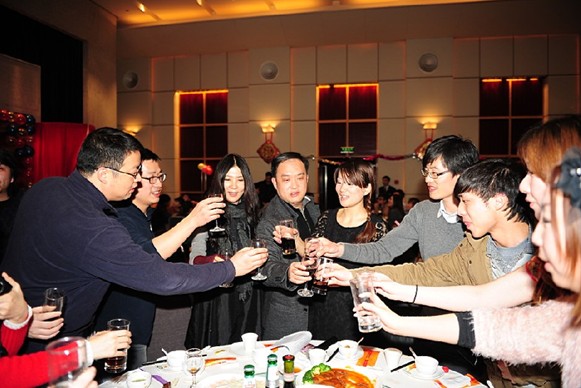 ���R���Ϻ�����������K���(hu��)�e��