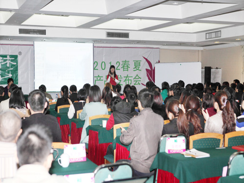 2012�h(yu��n)���ҾӮa(ch��n)Ʒ������������_