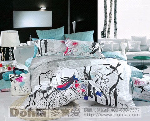 ��ϲ��(��i)�Ҽ����ڳ���ǰ��