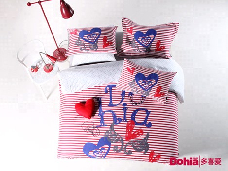 ��ϲ��(��i)��Ʒ���У���ɫ֮;���L(f��ng)�д���