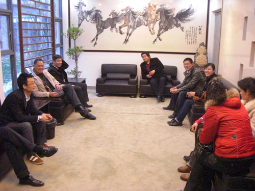 ���A�Ҽ��W(w��ng)�M�������L�F�������˽���ͨ����