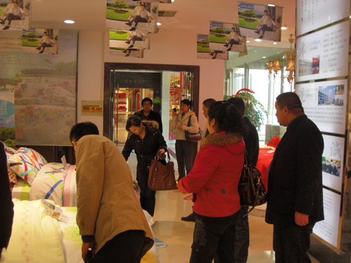 ���A�Ҽ��W(w��ng)�M�������L�F�������˽���ͨ����