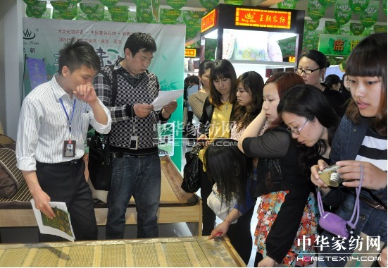 ������ϯ������L(f��ng)��ϯ��Ʒ�l(f��)�����A�M�Y(ji��)��