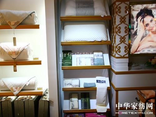 ���Q���ҼҼ��M�v������ɯ�W���R˹