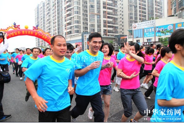 ���˹�Ҽ��L(zh��ng)��ِ������(qi��ng)�w�|(zh��)չ�F(xi��n)�L(f��ng)��