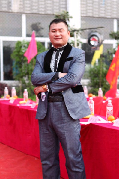 �����ۼҼ���Ը�r�����h(yu��n)ͣ�����@һ��