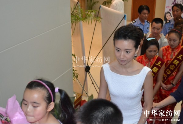 ����ͬ���Aδ��(l��i)����(li��n)�Ҽ��߷�Փ�����_(k��i)