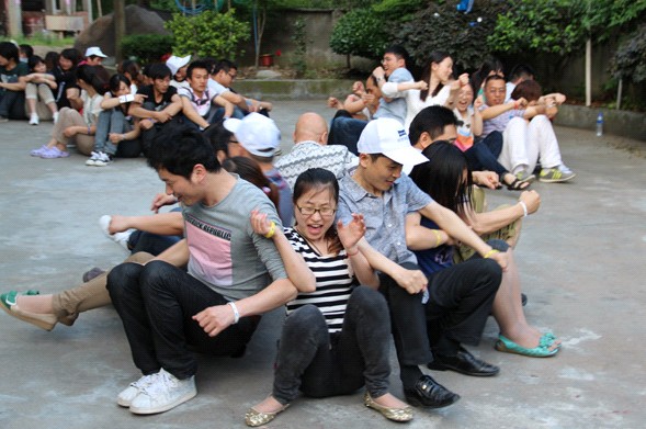 �������M(j��n)���Ӊ��R�F(tu��n)�(du��)��չһ����Ӗ(x��n)�I֮������{��