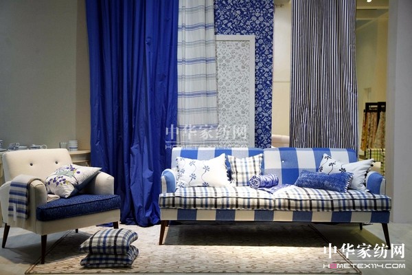 ���ڌ����Ʒչ�[��(hu��)������(d��ng)�Ї���Ʒ�r(sh��)��Ʒ����Ş