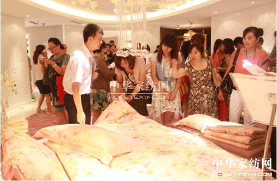 2012�ѻ��Ҽ��I�N���(hu��)ʢ���_��