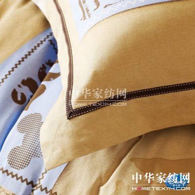 ��ʿ��Ҽ�2012�ﶬ��Ʒ����옷�r(sh��)�м�