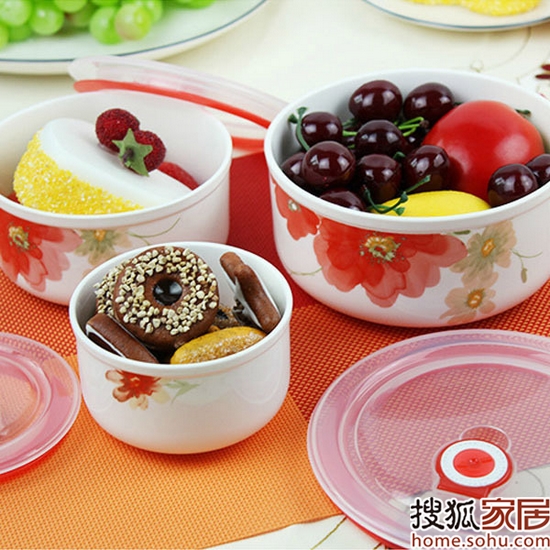 20��С�YŮ犐۵ļҾ���Ʒ���p(��)