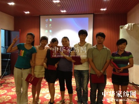 �Pʢ�Ҽ�2012���L(zh��ng)��Ӗ(x��n)��(hu��)���(y��ng)վ�A�M�ɹ�