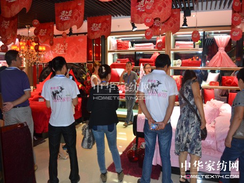 ���A�Ҽ��W(w��ng)�������F(tu��n)�����캣�T(m��n)