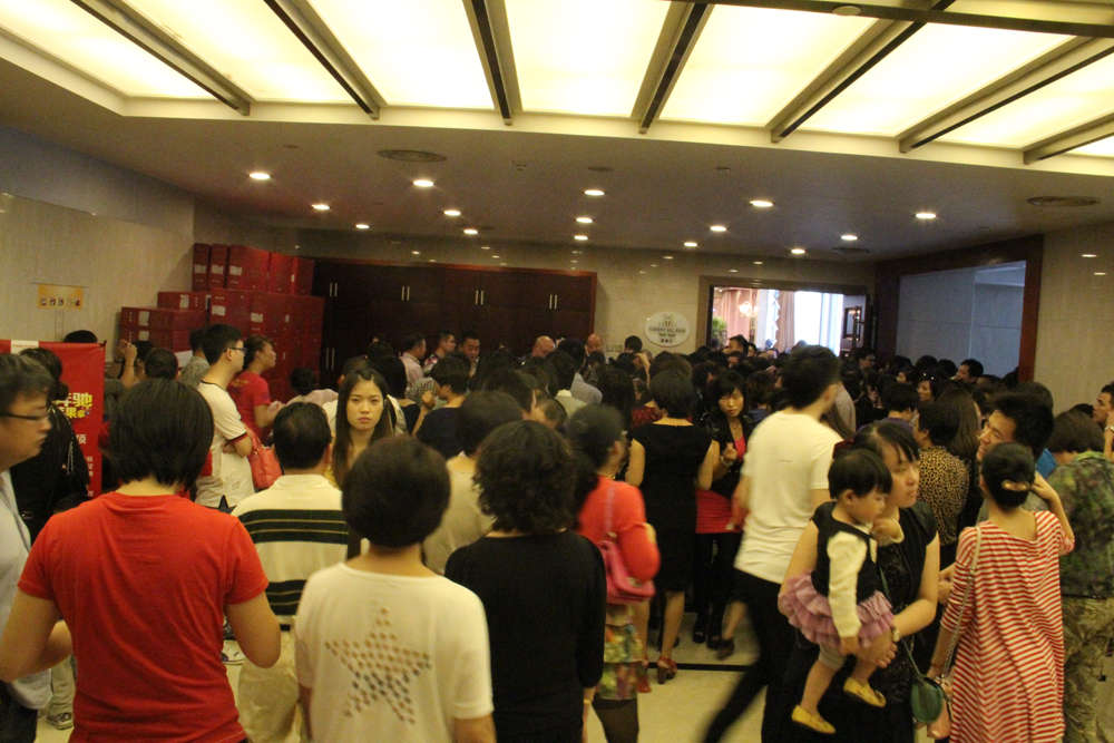 �Ϸ������70��(li��n)�Ӵ��N�ɿ��Ȼ