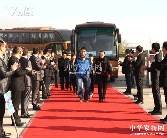 �۽����_�m2013������Ʒ�l(f��)����