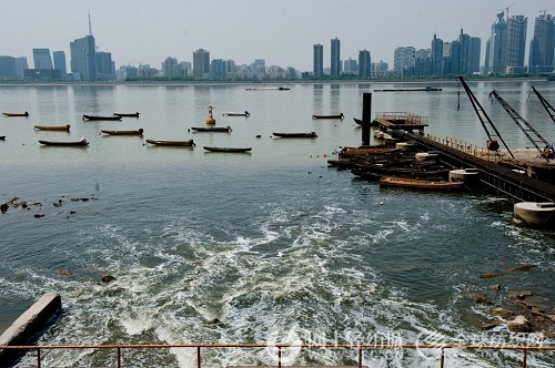 �B�d�ؑ�(y��ng)������Ⱦ��(b��o)�� �Q�ŷ�βˮ�_(d��)��(bi��o)