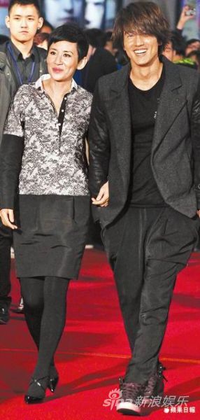 �Գ�����J(r��n)������־��