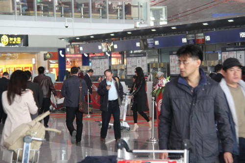 ��诬F(xi��n)��C���ɸ��M��̽��������