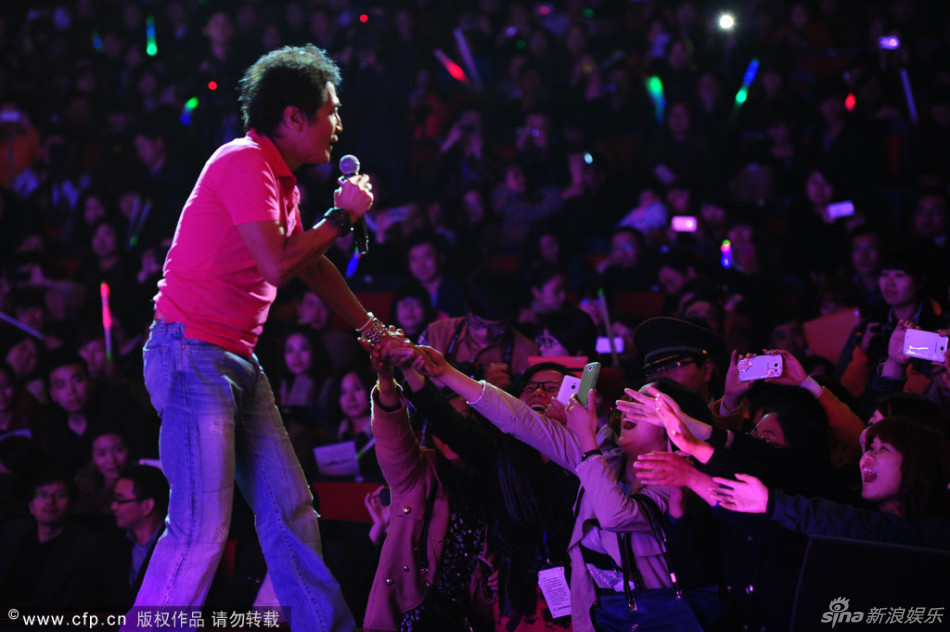 �Z�o����ϯ���(d��ng)�F(xi��n)���Ϸ�