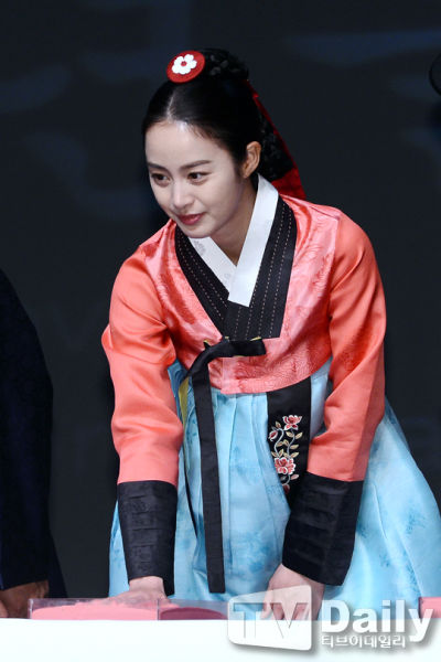 �n�ǽ�̩�����n�����f����չ���L��ˇ