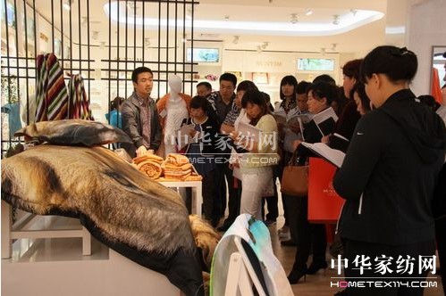 ���ռҼ�?f��)Ƴ�����?sh��)�aӳ��ϵ����Ʒ