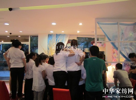 �Ϸ����׌���L(zh��ng)�ɞ������K�˵�����(d��o)��