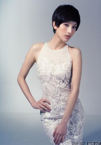 張儷拍最新寫真