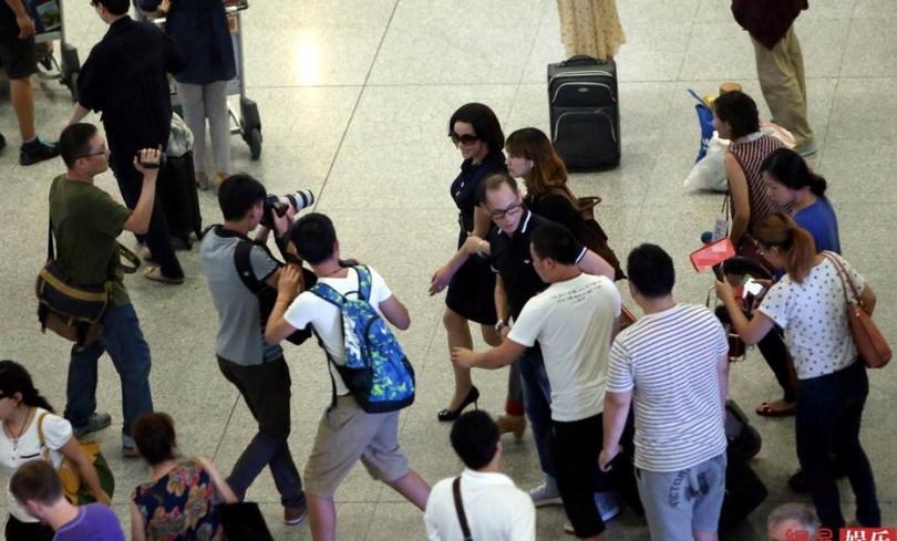 ���ԑc�����{(di��o)������ý�w����½�