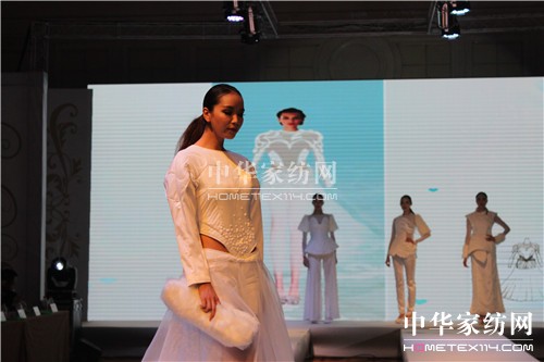 2013�Ї���q��Ʒ�O(sh��)Ӌ��ِ�Qِ�e�k